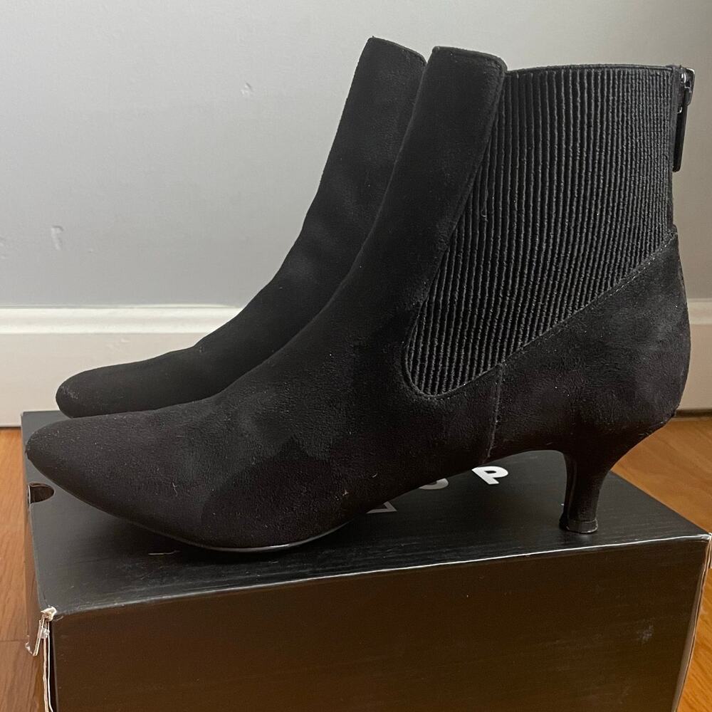 Emilia Booties Pointed Toe‎ Kitten Heel Black Minimalist Neutral Vegan Suede Zip